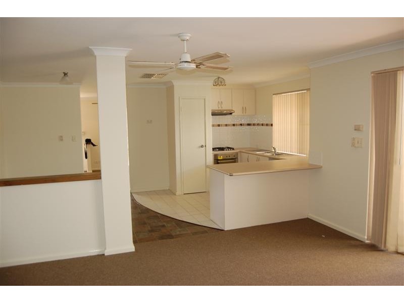 49 Galaxy Way, Carlisle WA 6101