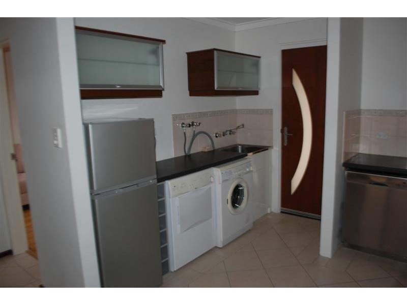 18/3 Geddes Street, Victoria Park WA 6100