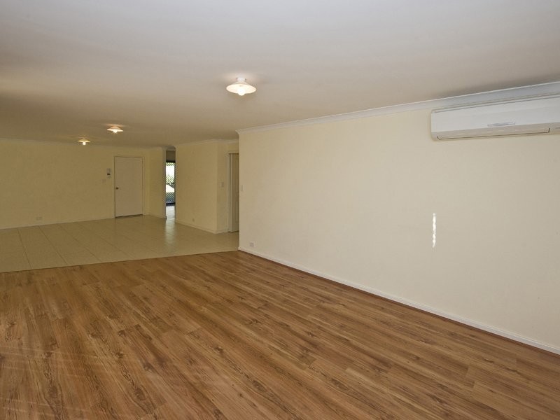 11B Hitchcock Street, St James WA 6102