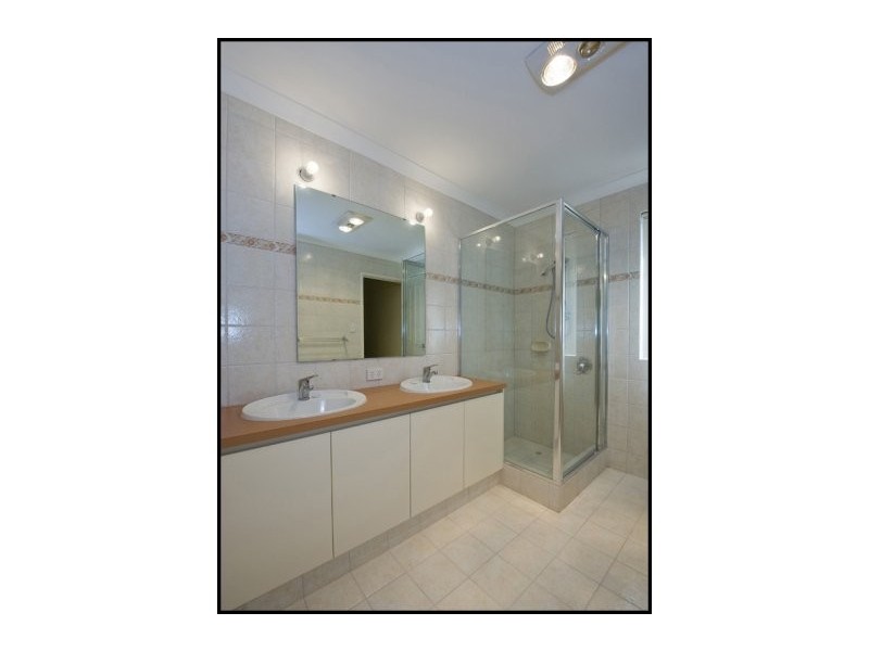 11B Hitchcock Street, St James WA 6102