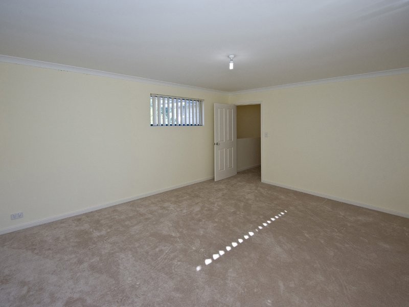 11B Hitchcock Street, St James WA 6102