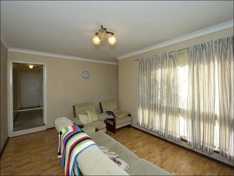 7 Ivers Court, Langford WA 6147