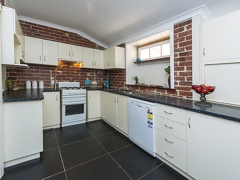 44 Camberwell Street, East Victoria Park WA 6101