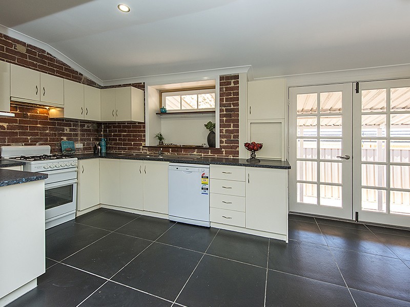 44 Camberwell Street, East Victoria Park WA 6101