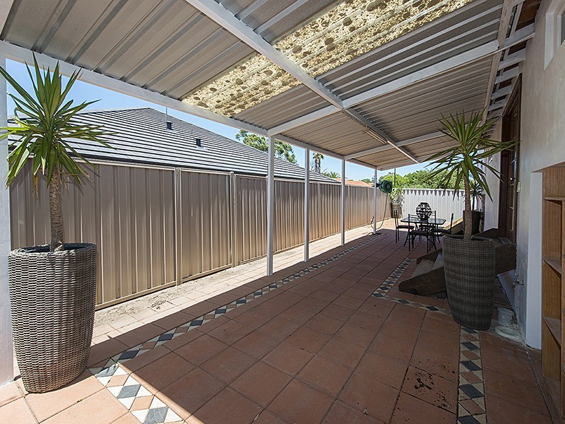 44 Camberwell Street, East Victoria Park WA 6101