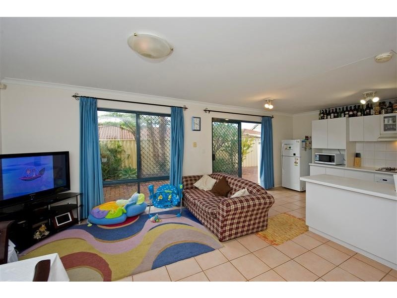 109D Berwick Street, Victoria Park WA 6100