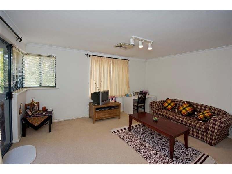 109D Berwick Street, Victoria Park WA 6100