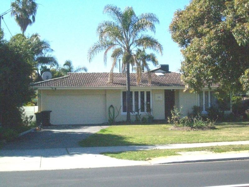 48 Gilbertson Road, Kardinya WA 6163