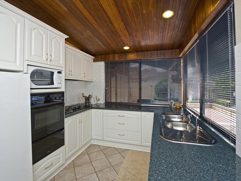 18 Hyland Way, Wilson WA 6107