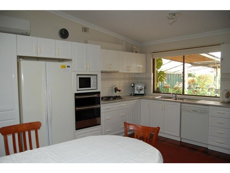 4 Coffey Road, Belmont WA 6104