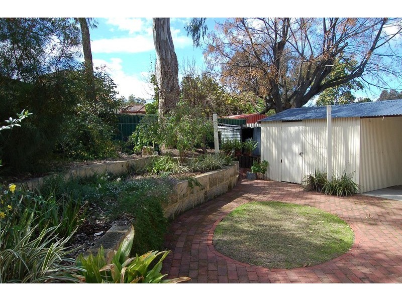 24 Ramsden Avenue, East Victoria Park WA 6101