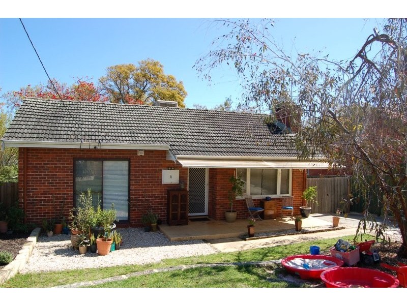 11 Alvah Street, St James WA 6102