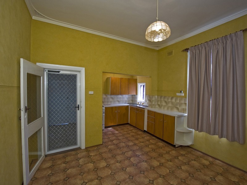151 Berwick Street, Victoria Park WA 6100