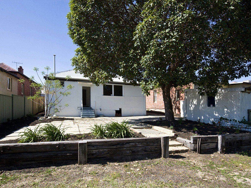 151 Berwick Street, Victoria Park WA 6100