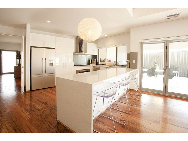 6 Plummer Street, East Victoria Park WA 6101