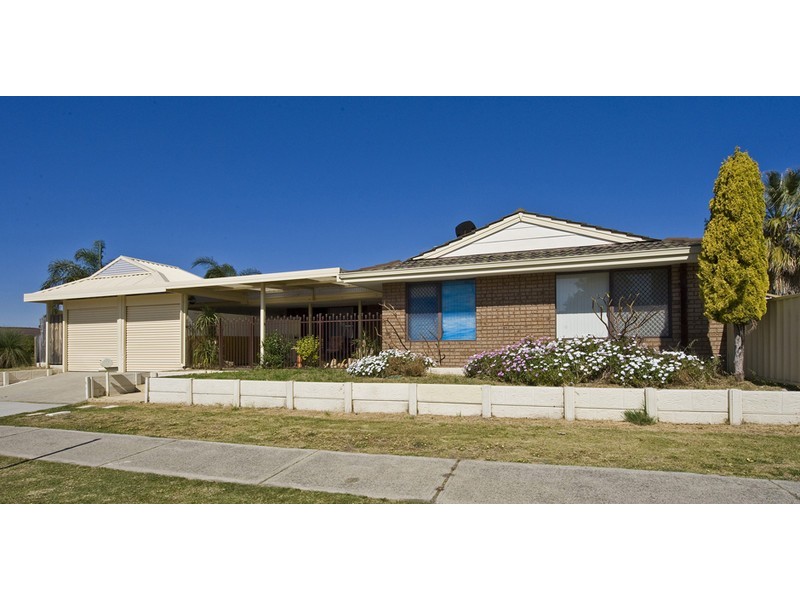 2 Expedition Drive, Thornlie WA 6108