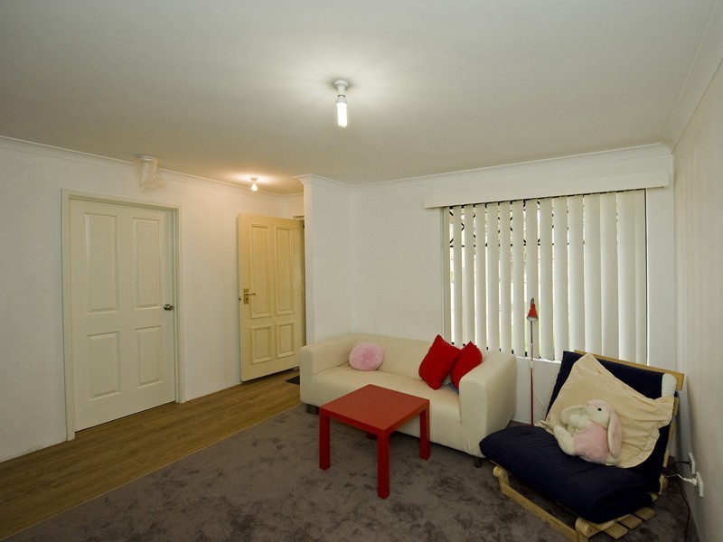 57A Donaldson Street, Queens Park WA 6107