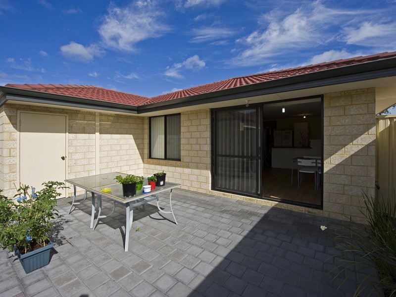 57A Donaldson Street, Queens Park WA 6107