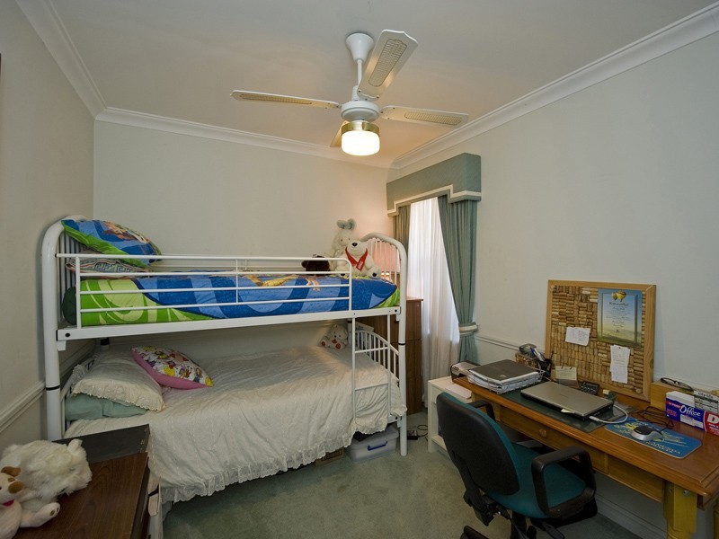 1/18 Washington Street, Victoria Park WA 6100