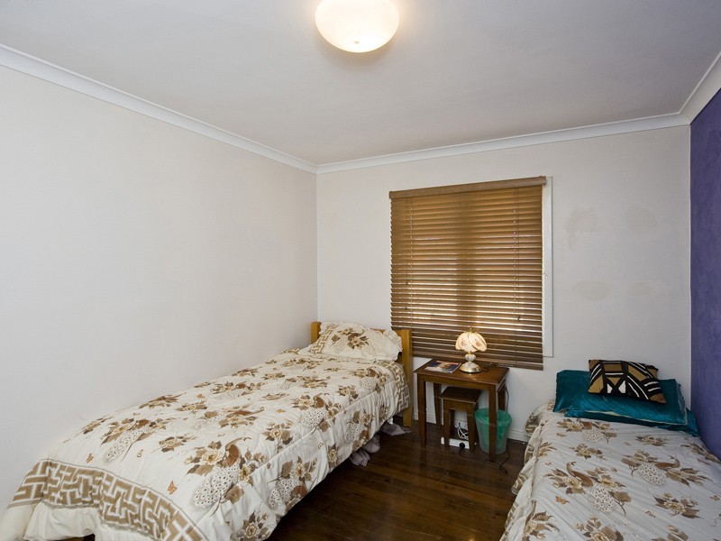 219 Treasure Road, Queens Park WA 6107