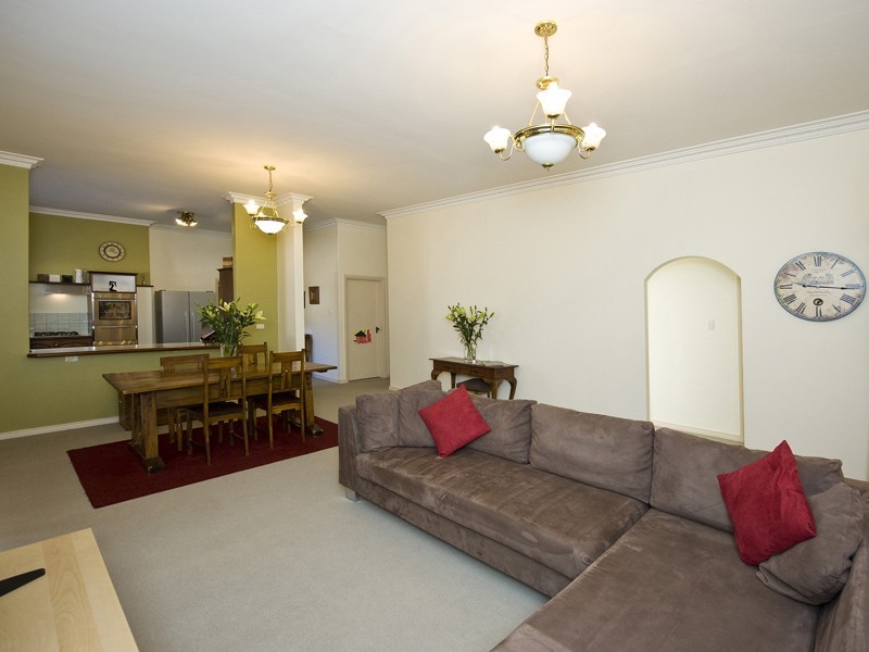 208 Canning Highway, South Perth WA 6151