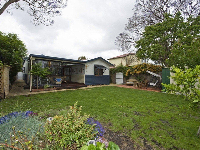 9 Hampshire Street, East Victoria Park WA 6101