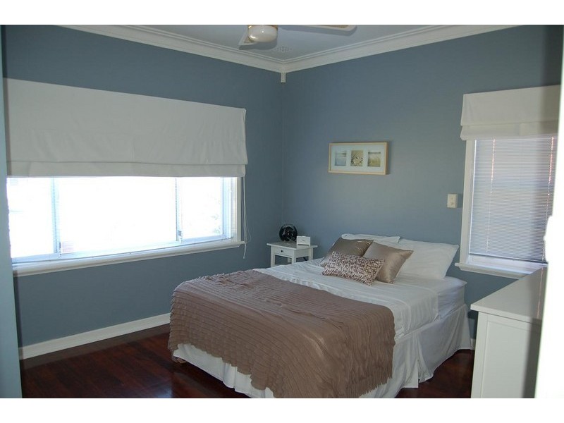 6 Canny Road, St James WA 6102