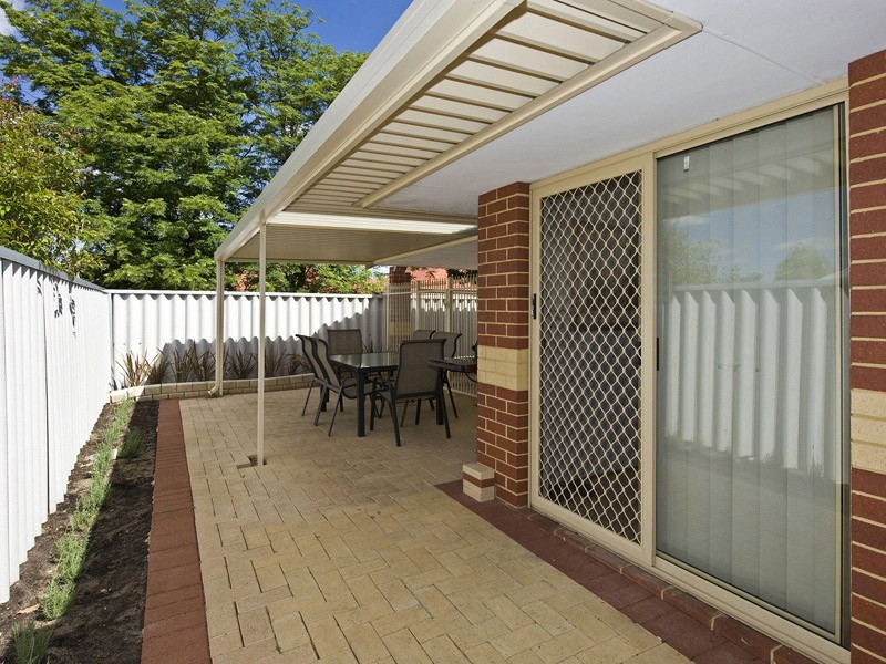 4/42 Teague Street, Victoria Park WA 6100