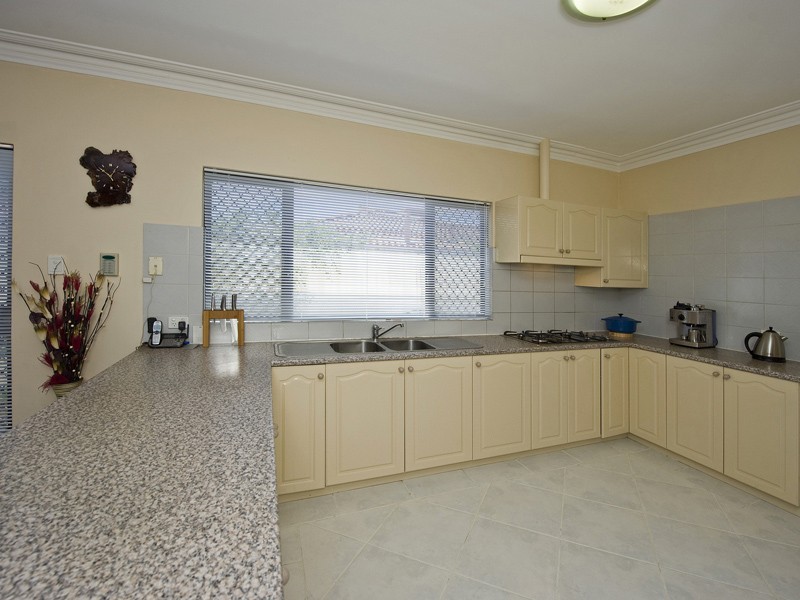 12 Jarrah Road, East Victoria Park WA 6101