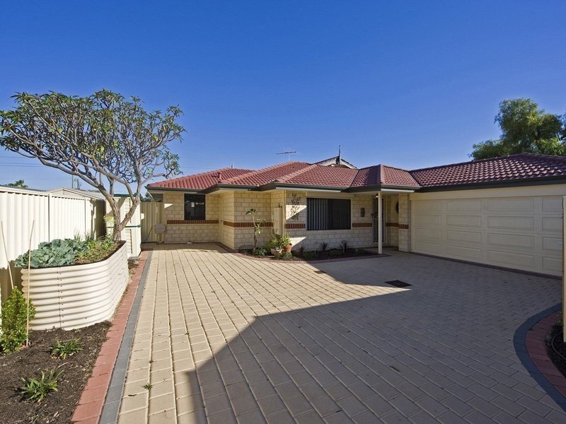 57B Donaldson Street, Queens Park WA 6107