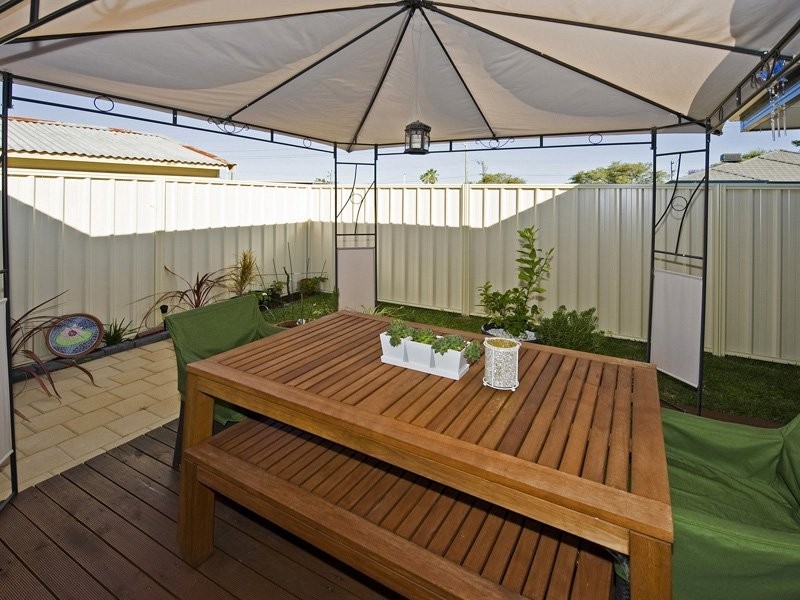 57B Donaldson Street, Queens Park WA 6107