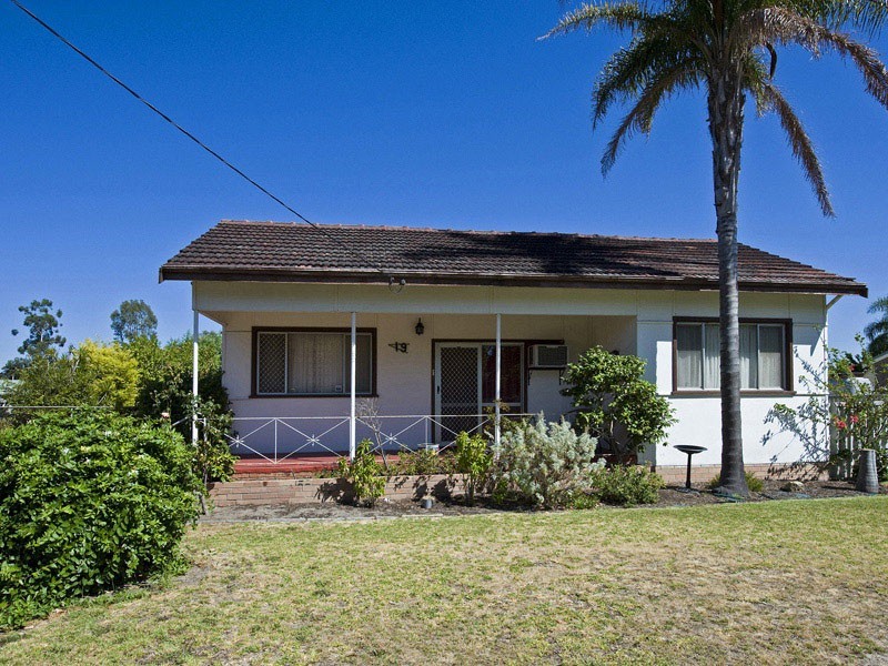 19 Celebration Street, Beckenham WA 6107