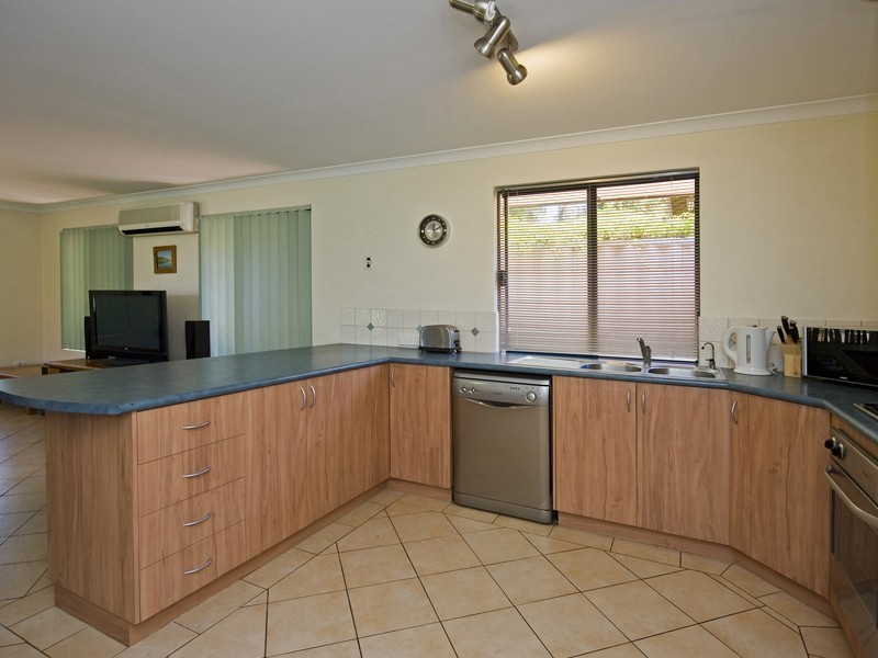 84 Solar Way, Carlisle WA 6101