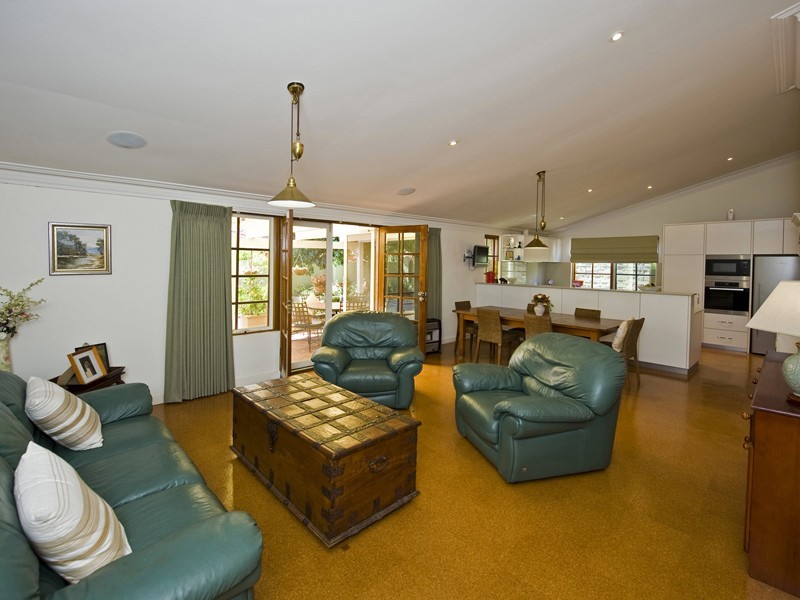 39 State Street, Victoria Park WA 6100