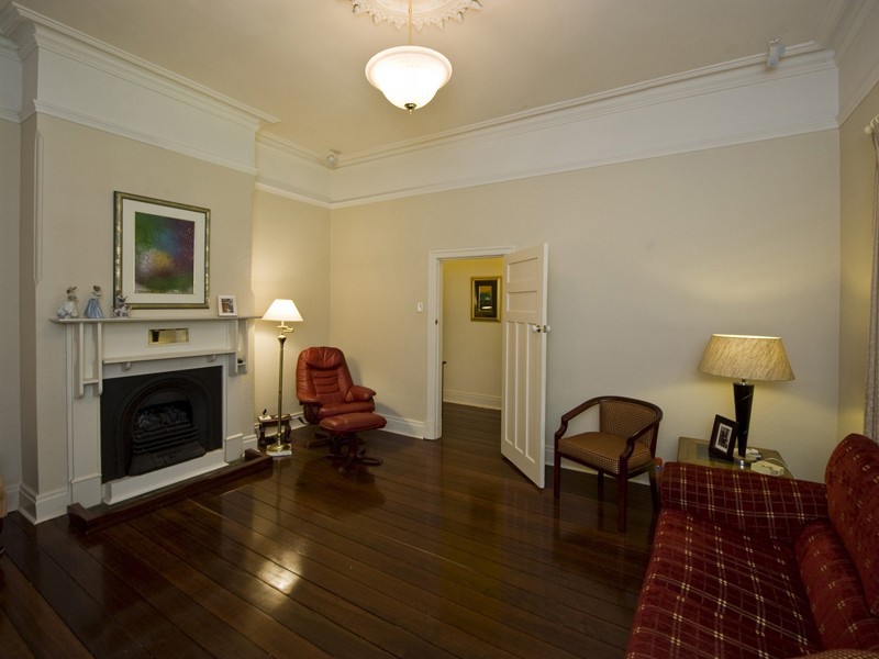 39 State Street, Victoria Park WA 6100