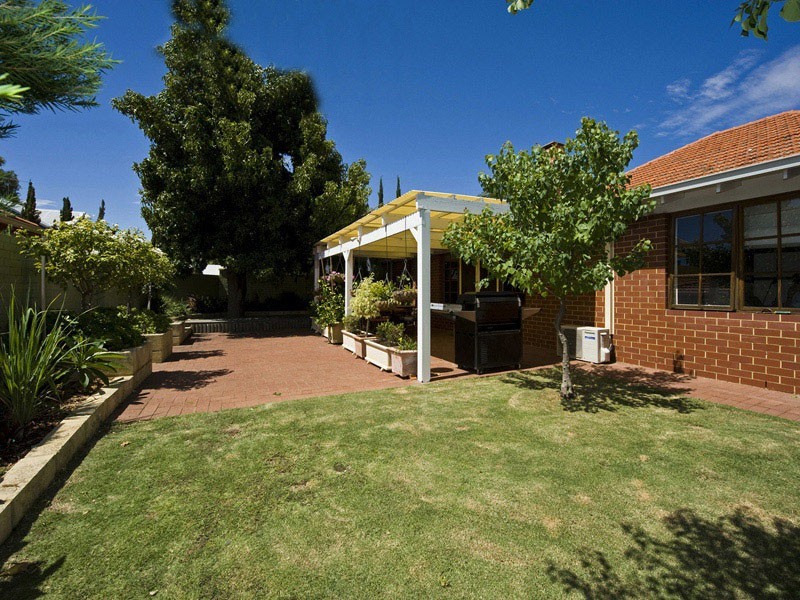 39 State Street, Victoria Park WA 6100