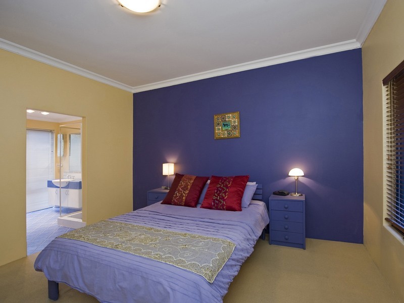 62A Walpole Street, St James WA 6102