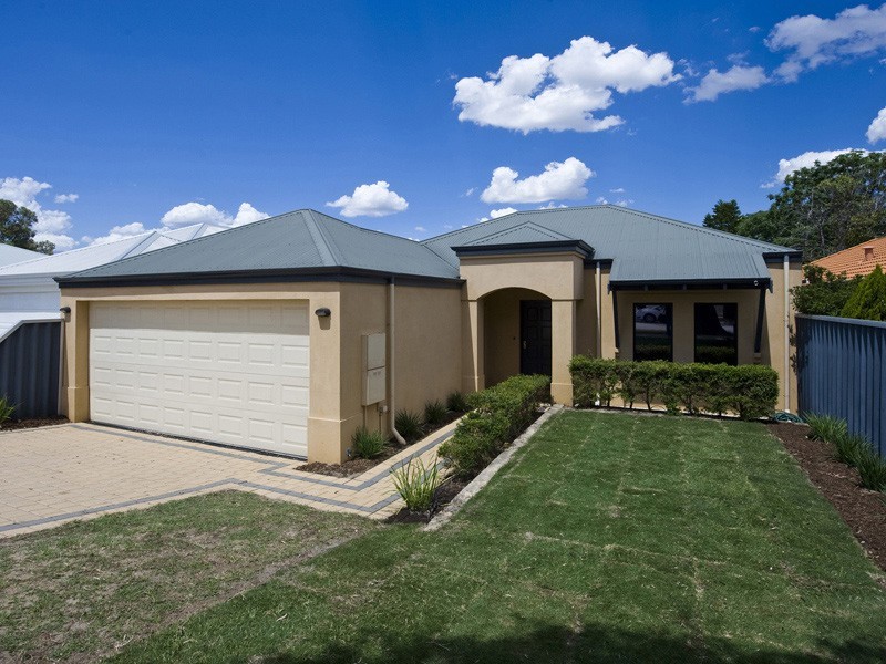 62A Walpole Street, St James WA 6102