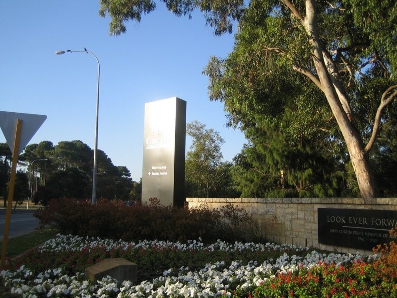 35 Gochean Avenue, Bentley WA 6102