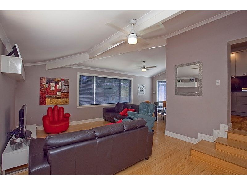 1 Alvah Street, St James WA 6102