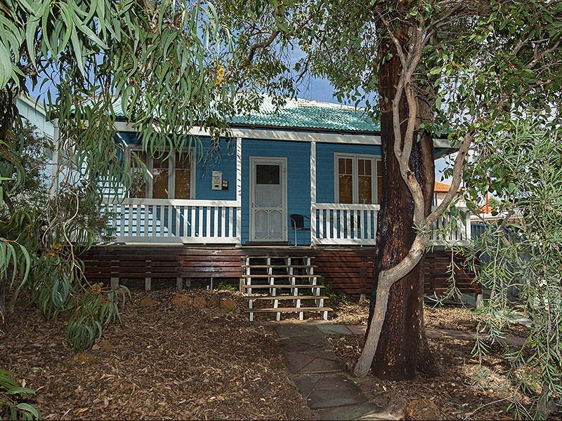 100 Basinghall Street, East Victoria Park WA 6101