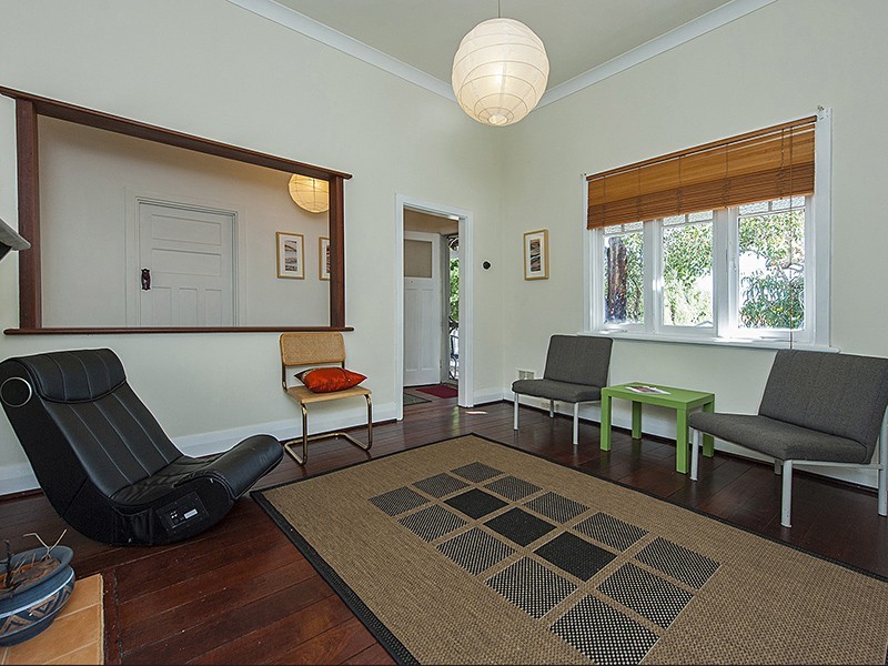 100 Basinghall Street, East Victoria Park WA 6101