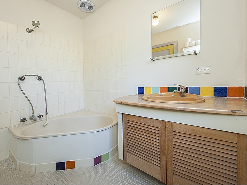 100 Basinghall Street, East Victoria Park WA 6101