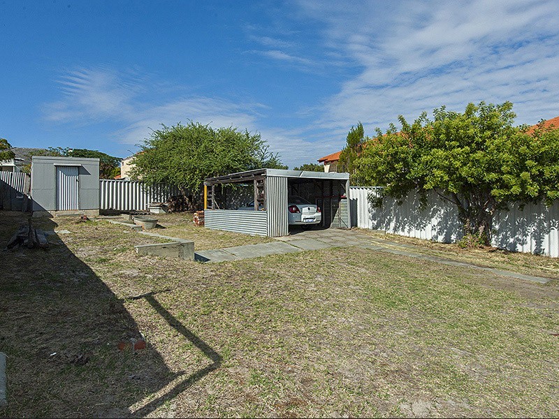 100 Basinghall Street, East Victoria Park WA 6101