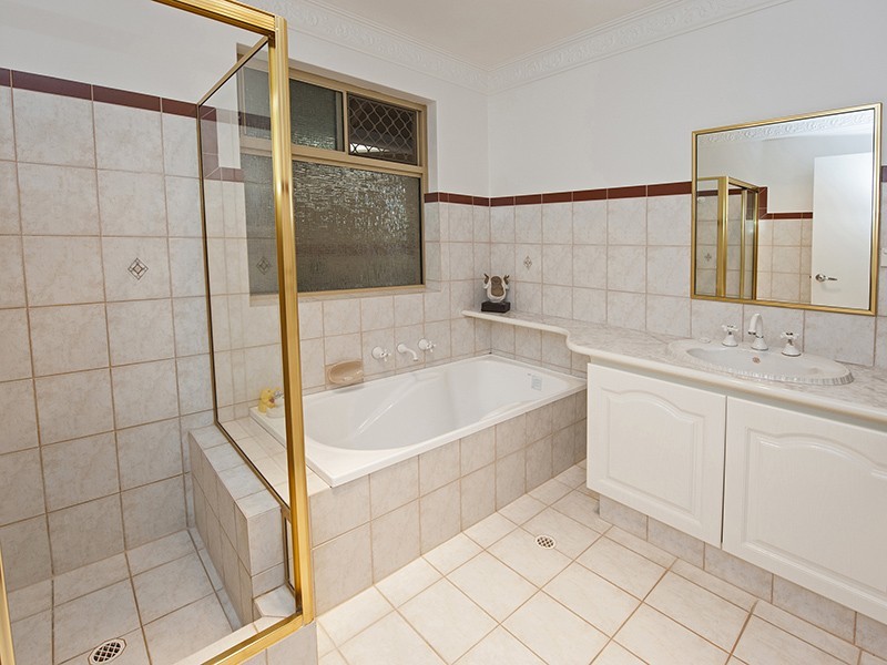 112 Basinghall Street, East Victoria Park WA 6101