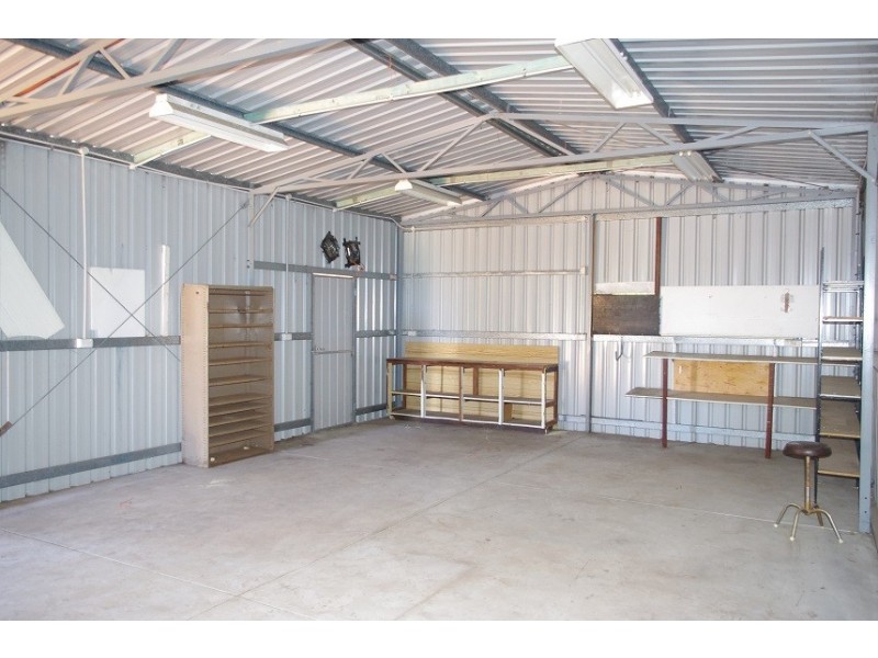 20 Beesley Street, St James WA 6102