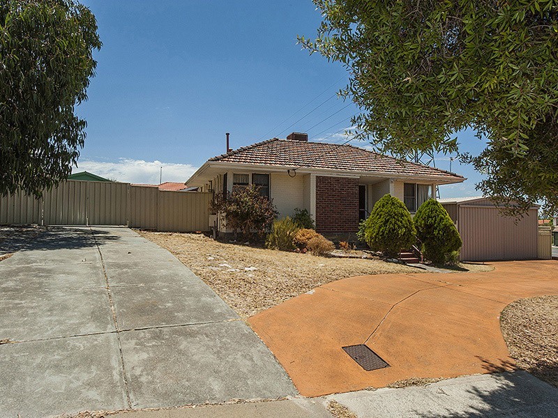 20 Beesley Street, St James WA 6102