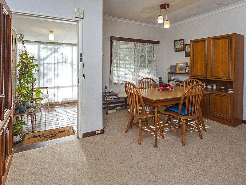 51 Creaton Street, St James WA 6102