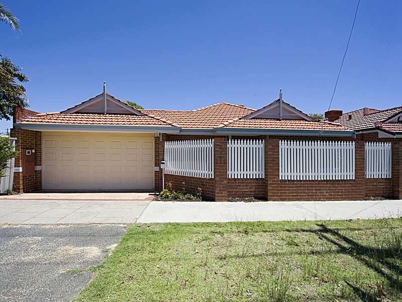 2/129 Hordern Street, Victoria Park WA 6100