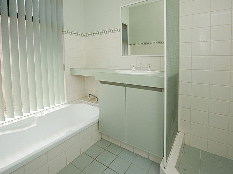 2/129 Hordern Street, Victoria Park WA 6100